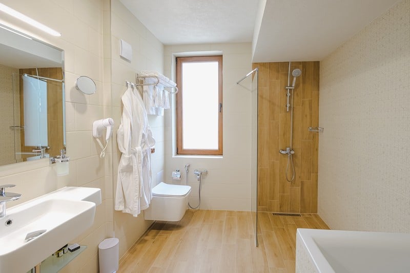 СТАЯ ДЕЛУКС - СПА Хотел Орбита, Благоевград