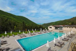 Басейни и абонаменти карти hotel orbita outdoor swimming pool 003