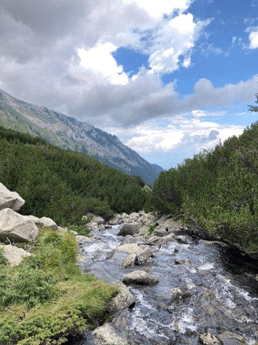 Изкачване на връх Вихрен