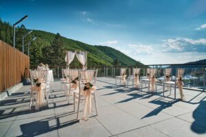 Мечтаната сватба в Орбита СПА Хотел orbita_wedding_outside
