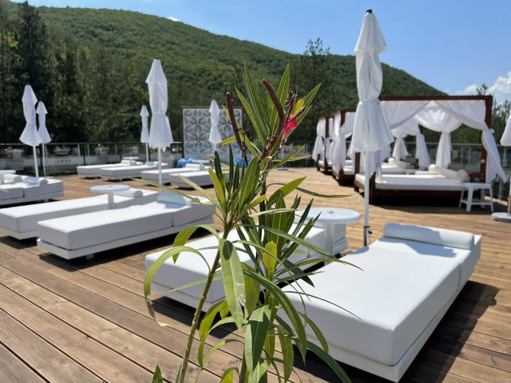 Басейни и абонаменти карти 0 02 05 b91eb480154e82bb1d39245b6b9de723b93aef11785b19cd8aafcf44a56aeed5 57a212ae66b72369